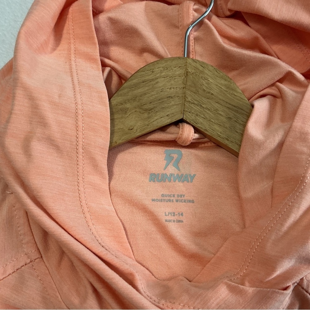Runway Peach Hoodie pocket thumb holes size large - Picture 5 of 14